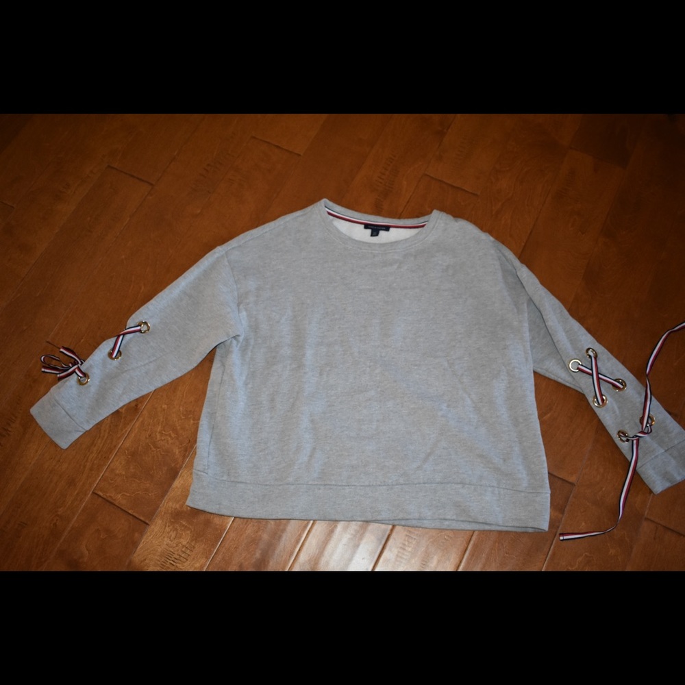 Tommy Hilfiger sweatshirt